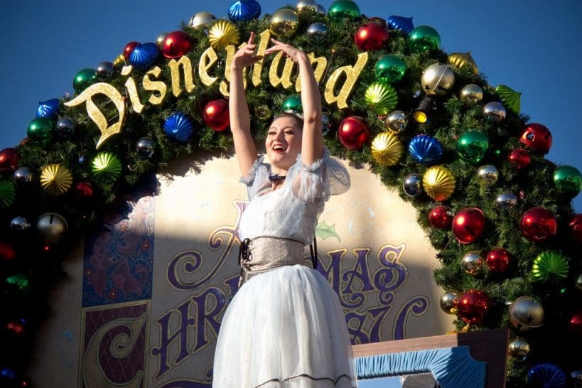 UK Muslim family banned from traveling to Disneyland thanks to racist US law