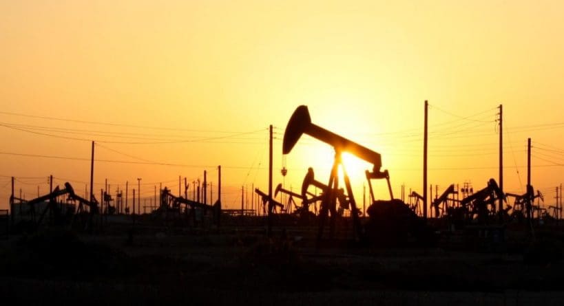 Israel is allegedly buying ISIS oil smuggled through Turkey