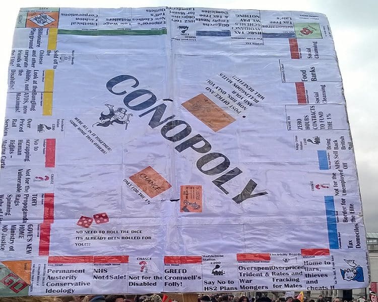 Britain’s top boss just earned in 45 minutes what you earn in a year