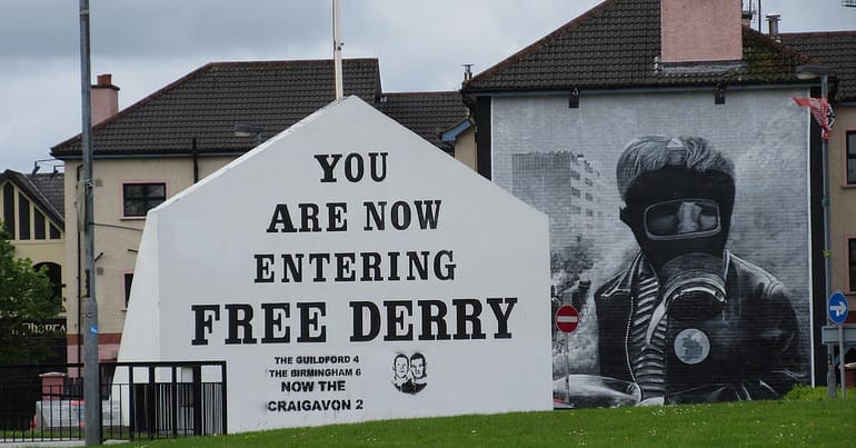 Here’s what the UK media isn’t telling you about the violent riots in Derry