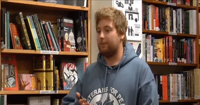 Mike Lyons on Assange