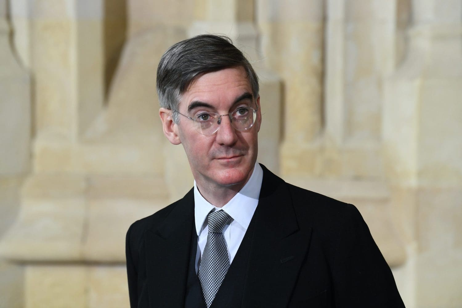 Strict lockdown measures unlikely to be lifted ‘overnight’ – Rees-Mogg