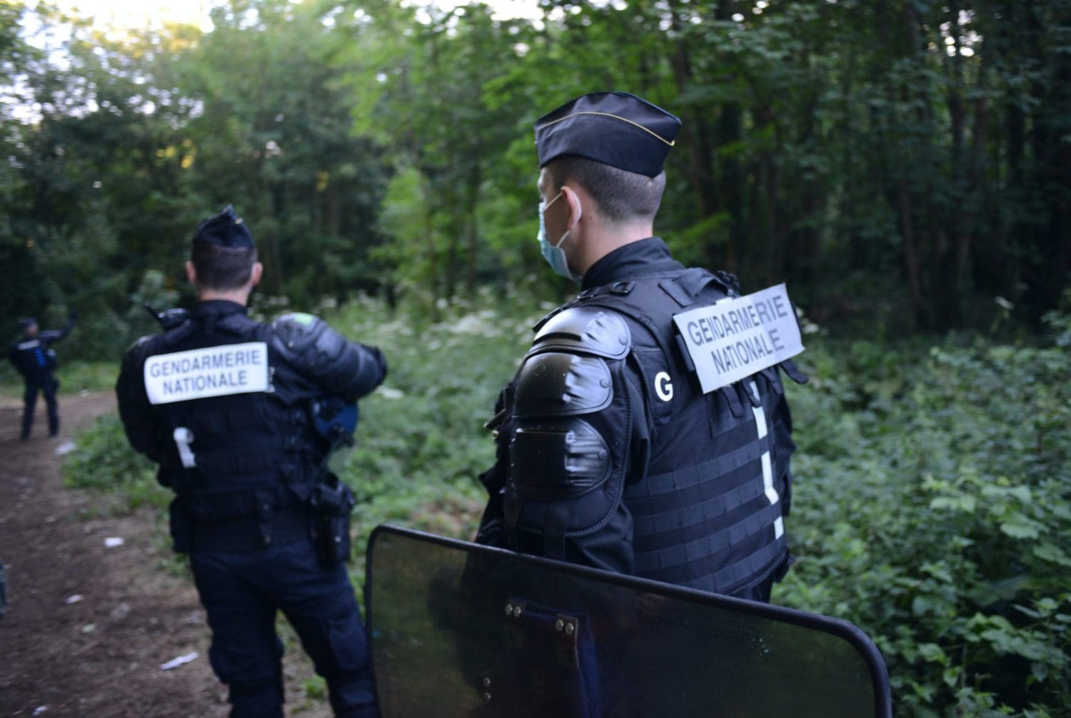 Calais refugees ‘exhausted’ and ‘scared’ as police evictions continue