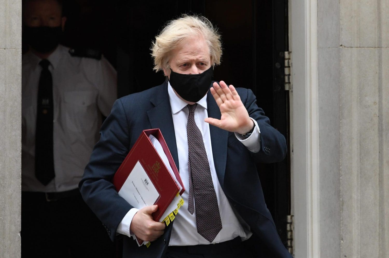 Boris Johnson waving