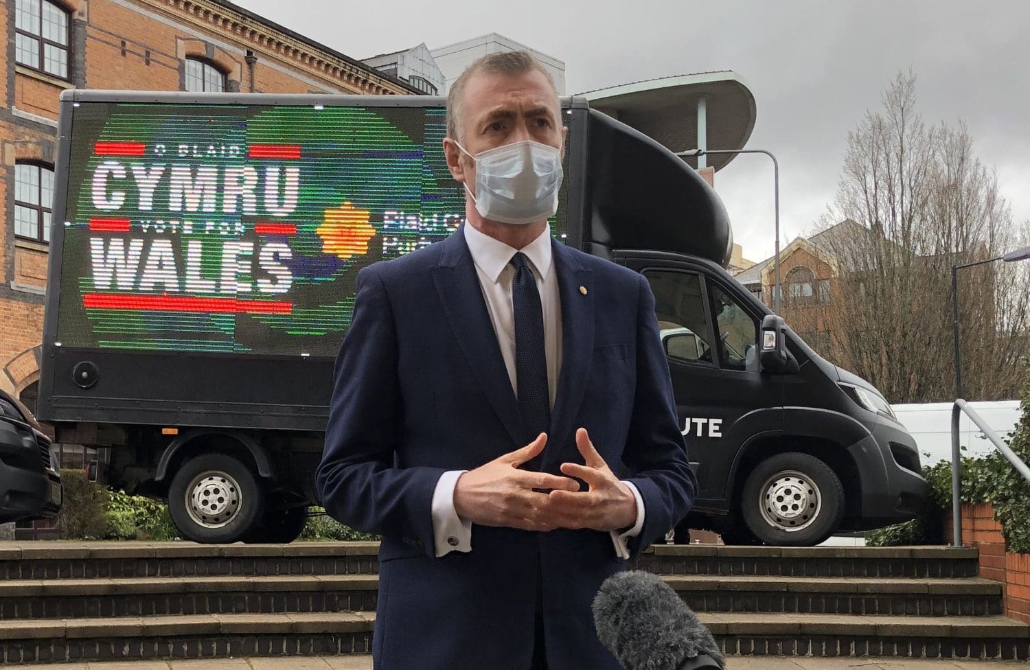 Plaid Cymru’s manifesto promises independence referendum and ‘the most radical programme since 1945’