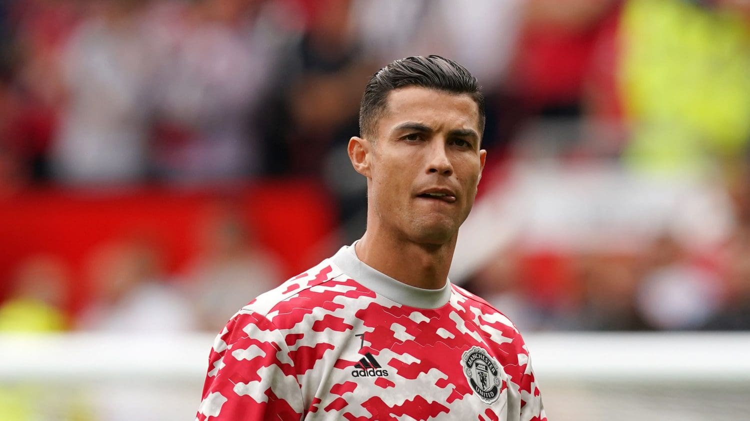 Plane banner protest against Cristiano Ronaldo at Manchester United game