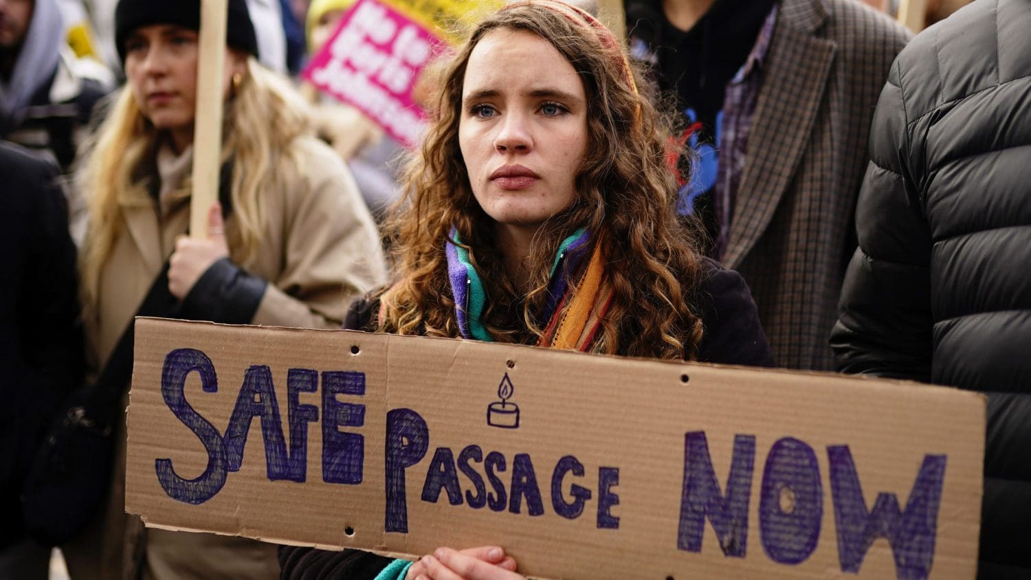 Downing Street protest calls for safe passage across the Channel