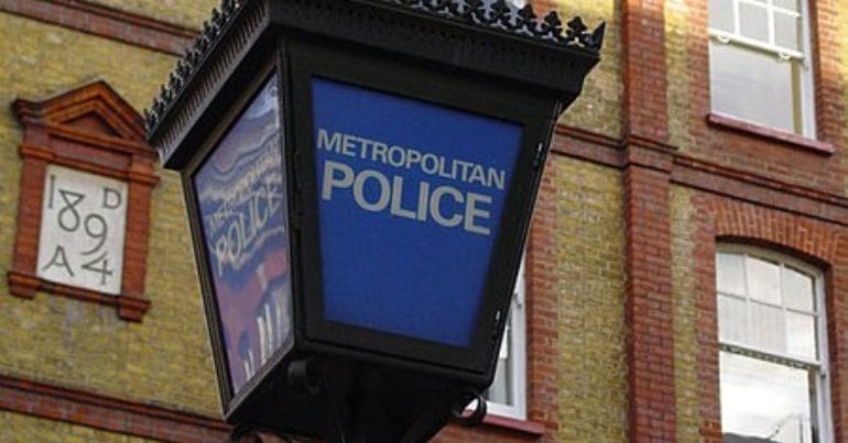 Met Police signage