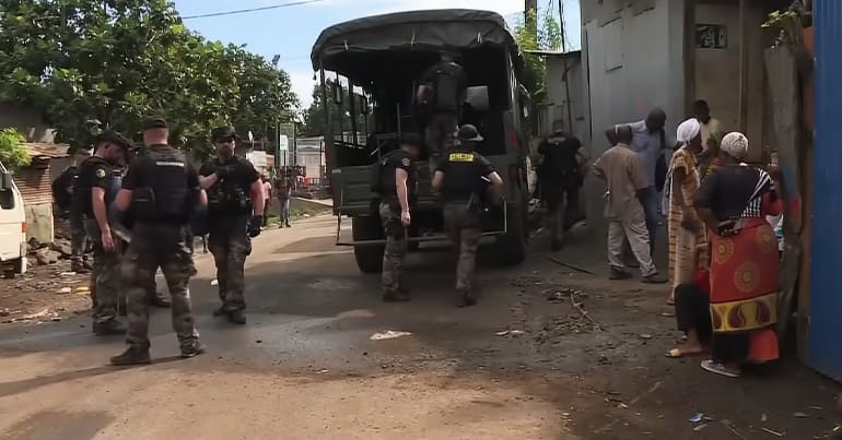 French police on the island of Mayotte to evict and deport migrants
