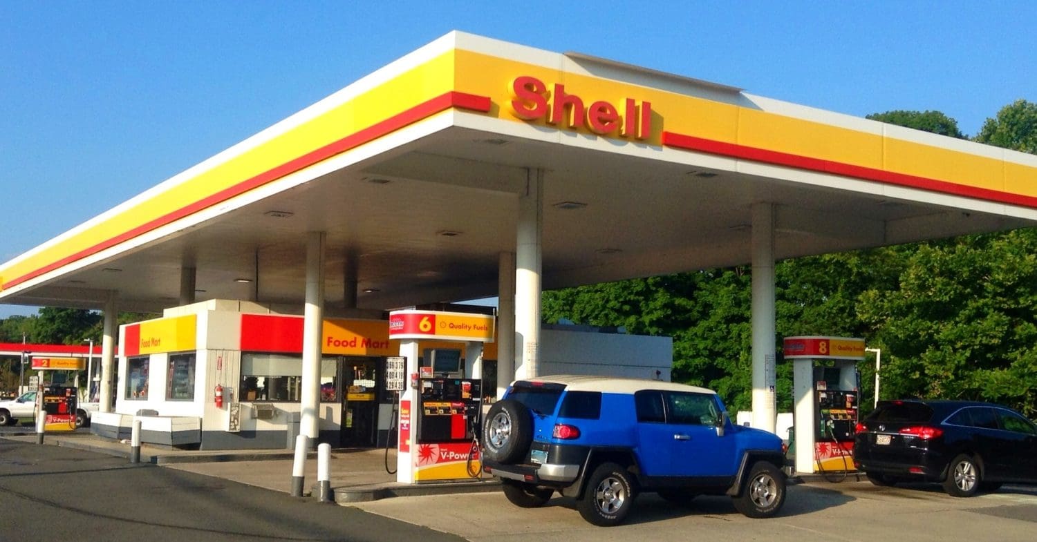 Petrol station of oil and gas company, Shell.