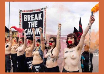 Topless blockade at RAF Lakenheath sees activists take a stand