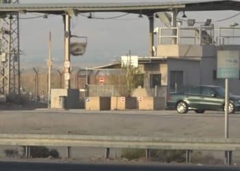 Karama Crossing with no vehicles entering or leaving.