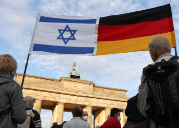 Germany lifts Israeli arms ban