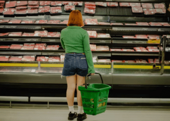 Climate changes disrupt UK supply chains