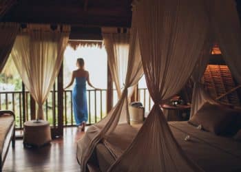 Black Friday 2025: UK Hotels Slash Prices by Record 45%